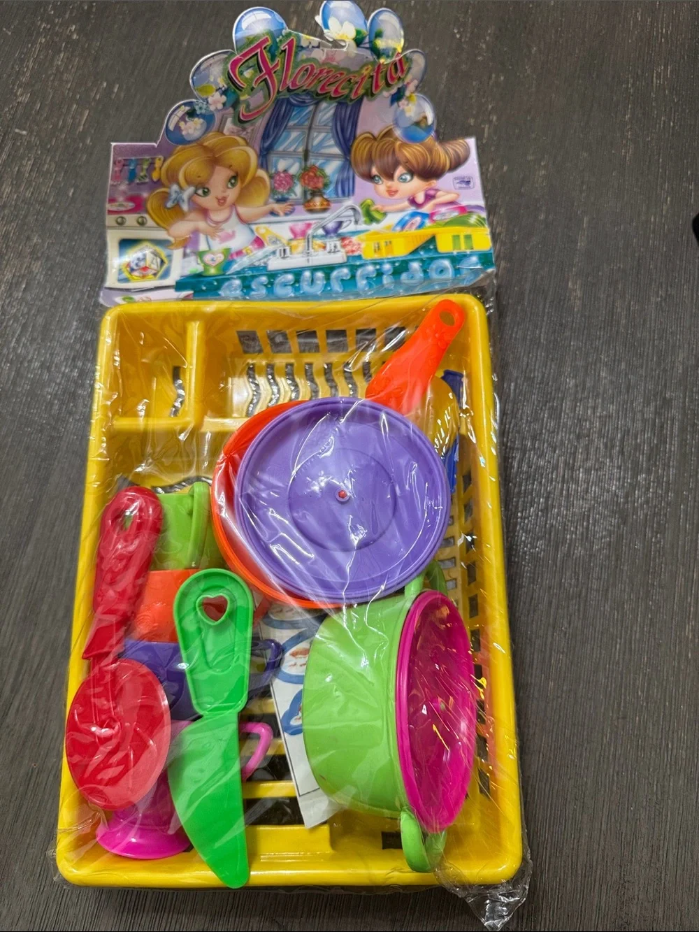 Florecita Escurridor toy kitchen and dish drainer play set